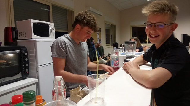 31369580_10215732692420072_6498668097354858496_n