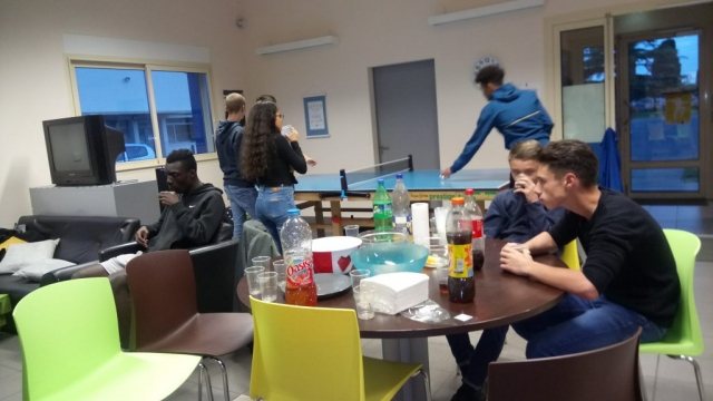 31390248_10215732694940135_4884730098890047488_n